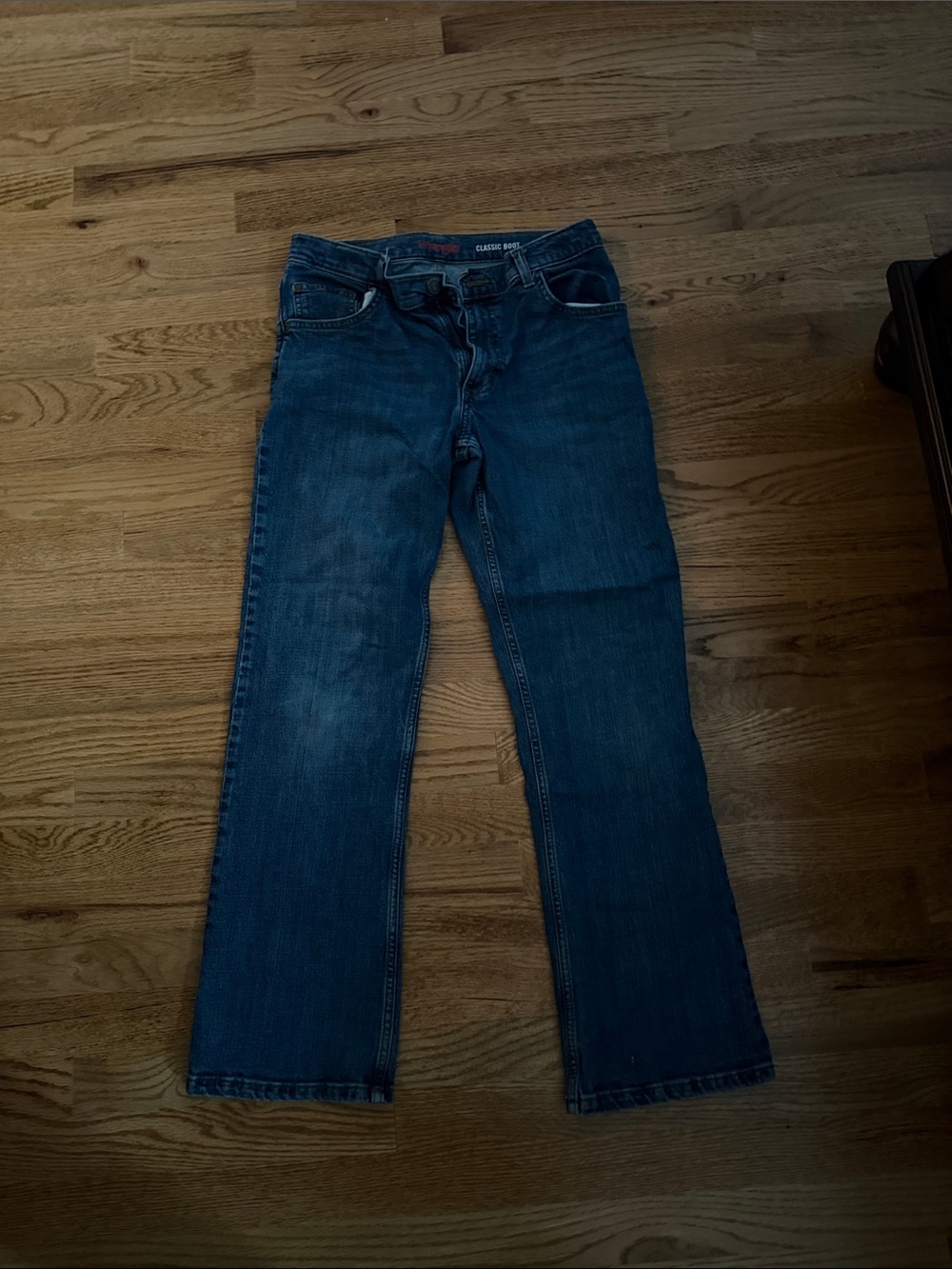 Classic Wrangler Blue Jeans - Comfortable Everyday Fit